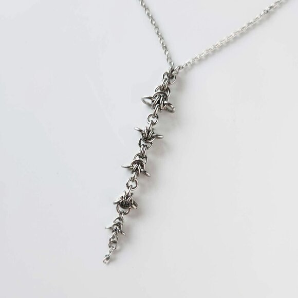 Gothic spiky rosary necklace with a small silver chain ✦ whimsigoth style ✦ - Picture 8 of 8